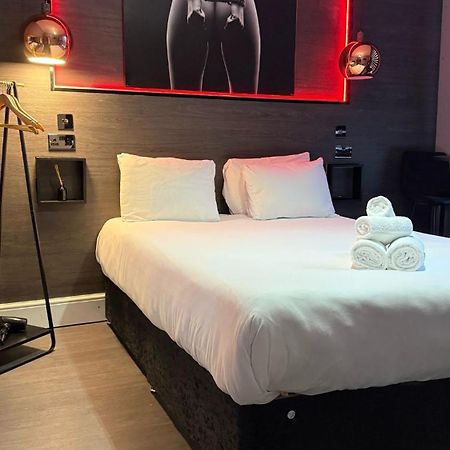 Elegant 1Bedroom Flat With Jacuzzi In A Prime Location Λονδίνο Εξωτερικό φωτογραφία